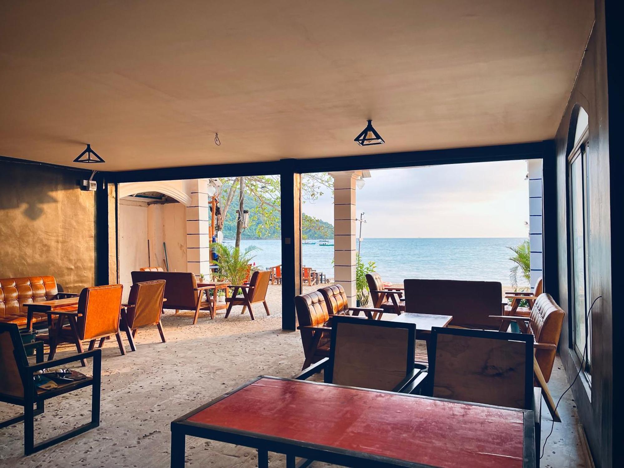 Coral Hotel Koh Rong Sanloem Exterior photo